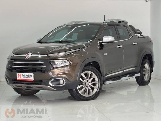 FIAT TORO 2.0 16V TURBO DIESEL RANCH 4WD AT9